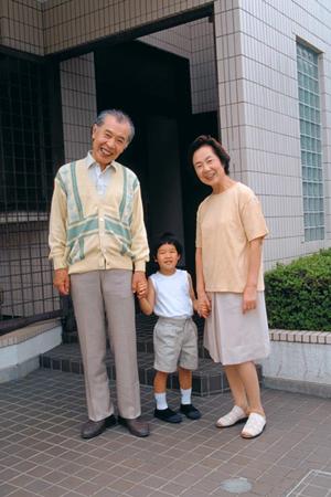 玄関ドアのリフォーム業者はこちら